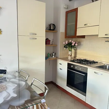 Flower Garden House Apartment