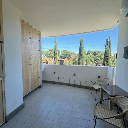 Flower Garden House * Rome